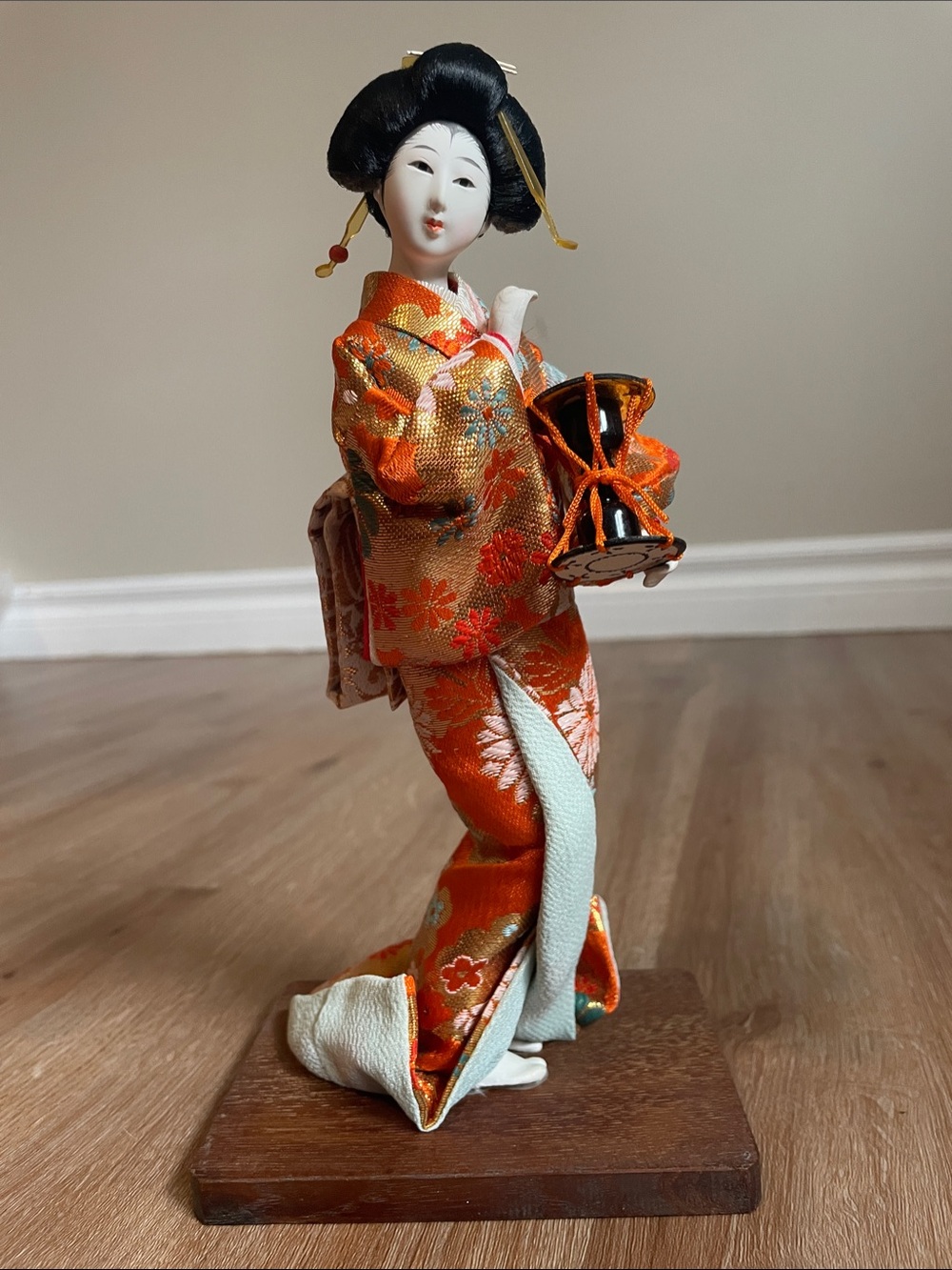 Vintage Japanese Geisha doll